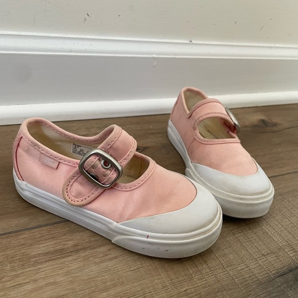 Vans Toddler Mary Jane Sneakers in Pink and White - Picture 9 of 11